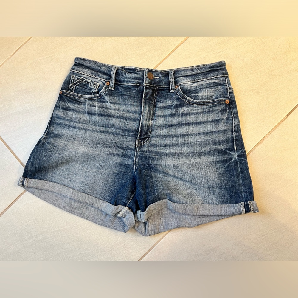 Buckle Black Dark Denim Shorts